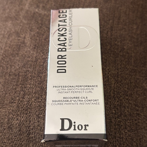 Dior Backstage Eyelash Curler in Silver - Picture 2 of 2